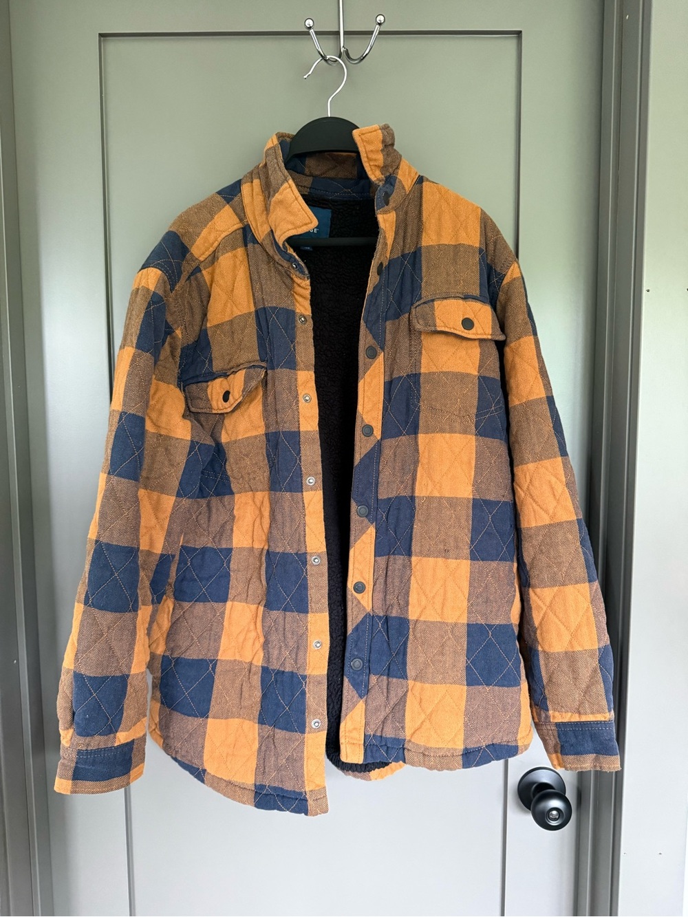 George Quilted Plaid Shirt Jacket in Amber and Navy